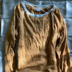 5 for $35/ Vintage Long Sleeve Sweater